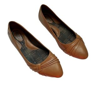 Born brown leather shoes women’s size 7